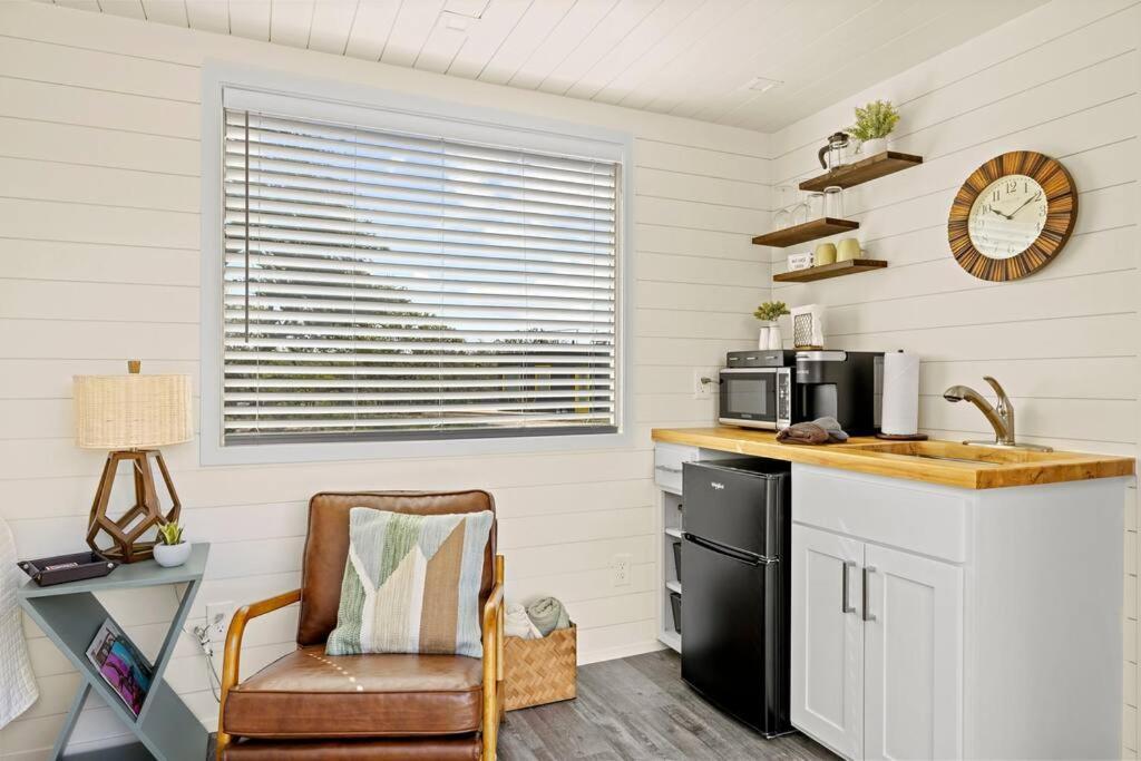 New The Sunset Luxury Container Home Fredericksburg Exterior foto